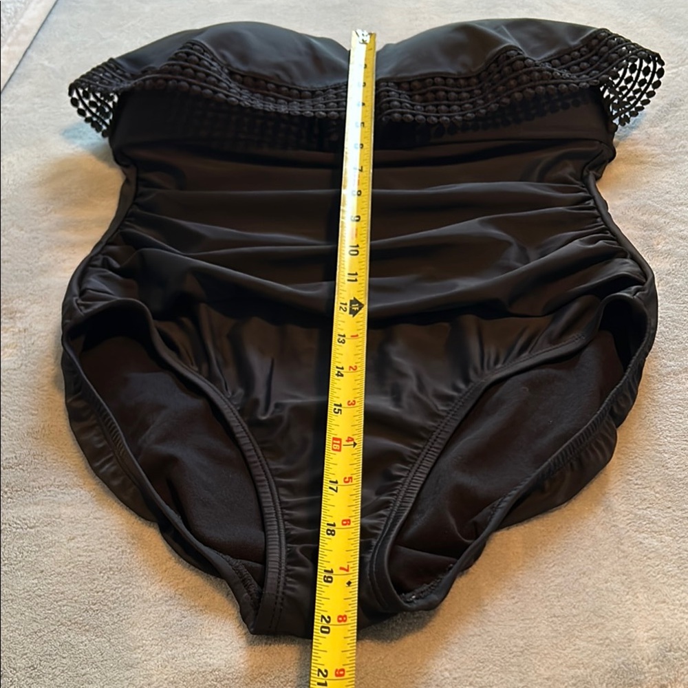 Black Ruffled One Piece Swimsuit - Picture 4 of 5